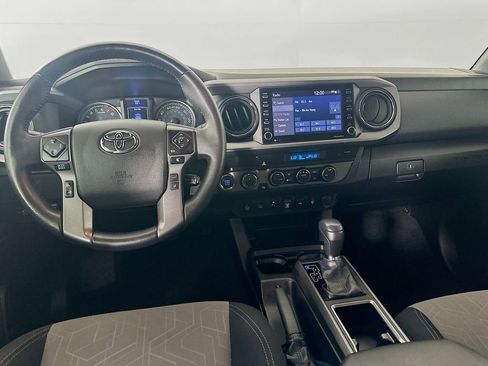 Used 2023 Toyota Tacoma TRD Off-Road image 21