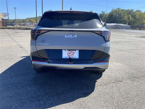 New 2026 Kia Sportage SX image 3