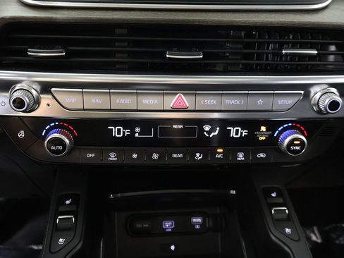 Used 2022 Kia Telluride SX w/ SX Prestige Package AWD/4WD image 56