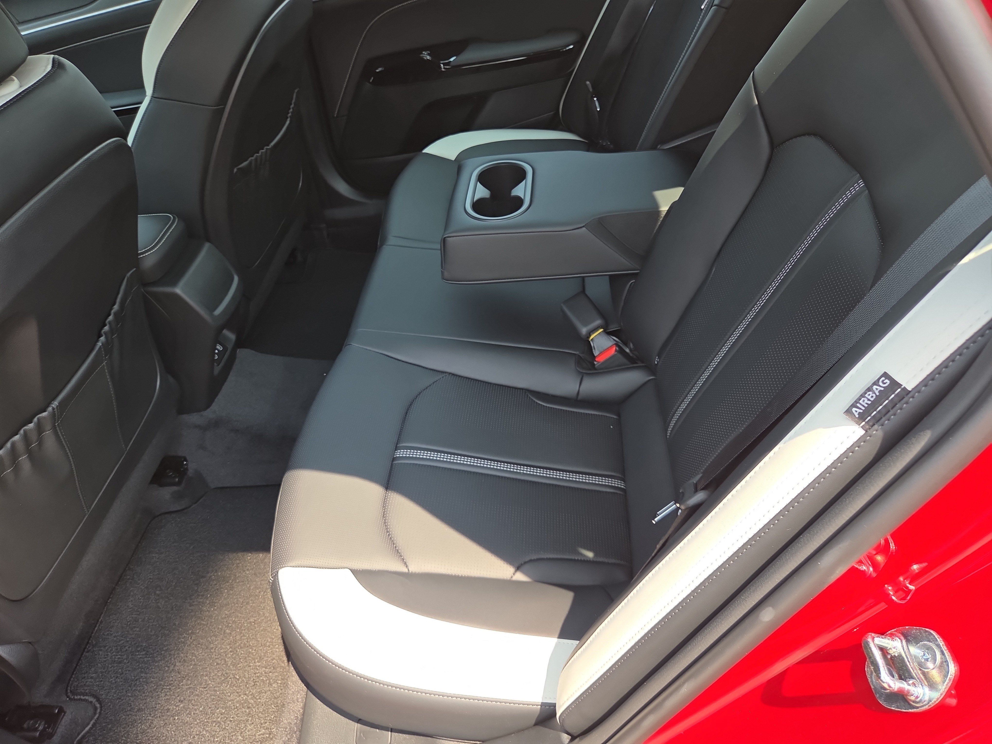 New 2026 Kia K5 GT-Line FWD image 6