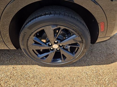 Used 2021 Buick Envision Preferred FWD image 10