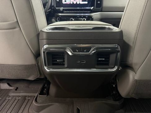 New 2026 GMC Sierra 2500 SLT w/ SLT Premium Package AWD/4WD image 18