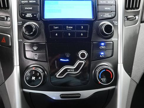 Used 2013 Hyundai Sonata GLS w/ Popular Equipment Pkg FWD image 16
