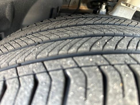 Certified 2025 Mercedes-Benz GLC 300 4MATIC image 10