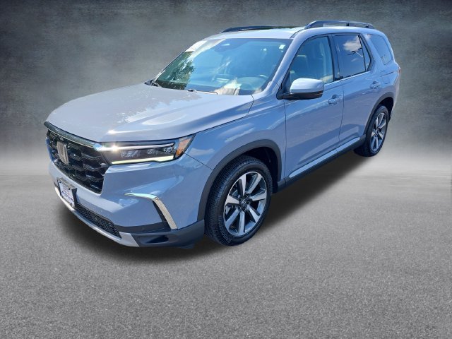 Used 2025 Honda Pilot Elite image 3