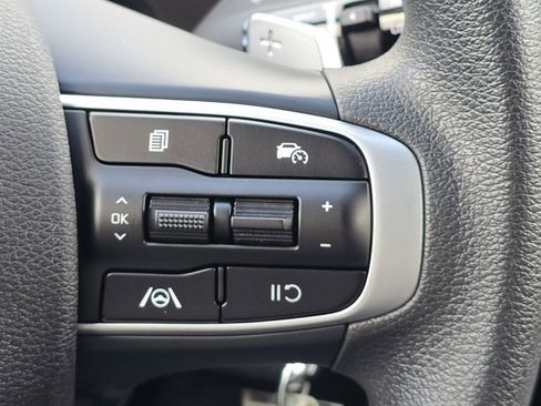 Used 2023 Kia Sportage LX image 30
