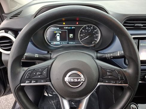 Used 2023 Nissan Versa SV w/ Trunk Package image 18