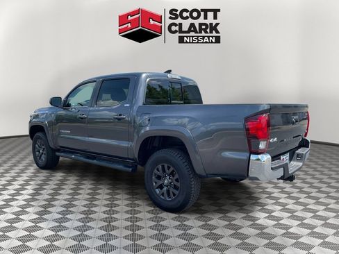 Used 2023 Toyota Tacoma SR5 AWD/4WD image 4