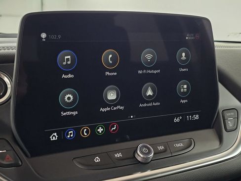 Used 2026 Chevrolet Blazer LT FWD image 18