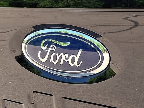 Used 2021 Ford F150 Lariat AWD/4WD image 39