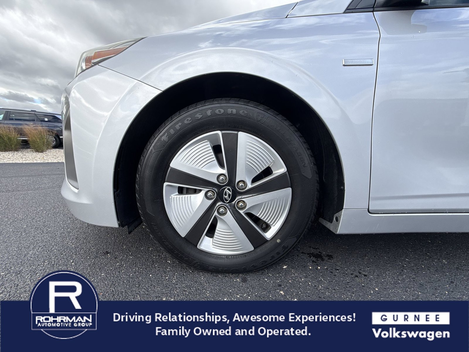 Used 2019 Hyundai Ioniq Blue FWD image 11