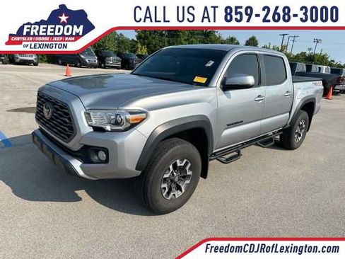 Used 2021 Toyota Tacoma TRD Off-Road w/ Technology Package AWD/4WD image 1