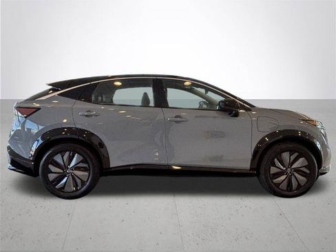 Certified 2024 Nissan Ariya FWD image 7