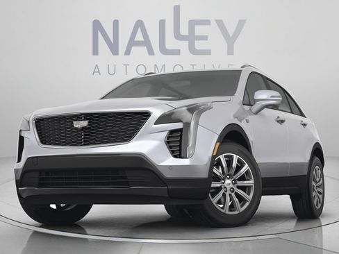 Used 2022 Cadillac XT4 Premium Luxury w/ Technology Package AWD/4WD image 2