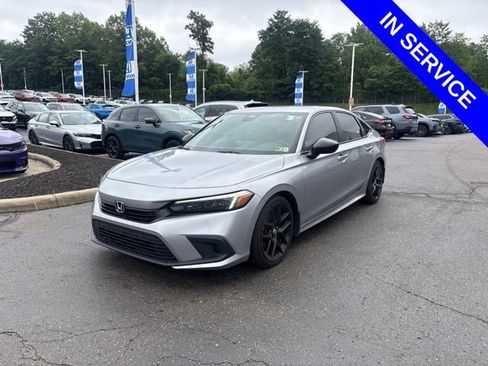 Used 2023 Honda Civic Sport image 2