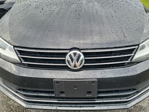 Used 2016 Volkswagen Jetta Sport FWD image 5