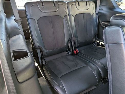 Certified 2024 Jeep Grand Cherokee L Altitude image 28