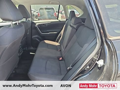 Used 2021 Toyota RAV4 LE AWD/4WD image 11