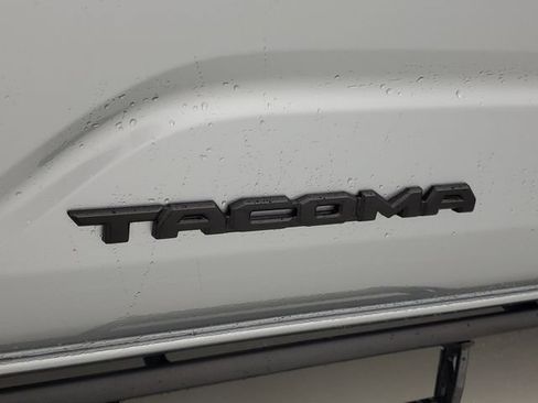 Used 2024 Toyota Tacoma SR5 RWD image 8