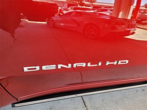 Used 2024 GMC Sierra 2500 Denali w/ Denali Reserve Package image 6