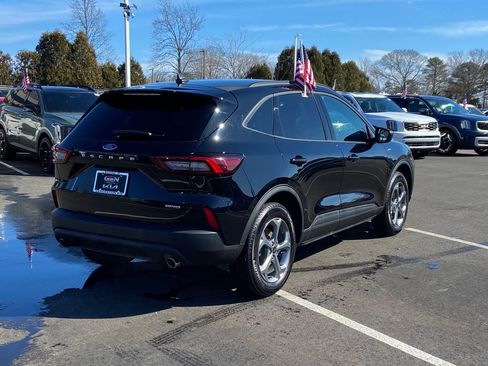 Used 2026 Ford Escape ST-Line image 4