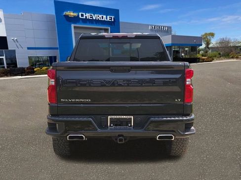 Used 2022 Chevrolet Silverado 1500 LT Trail Boss w/ LT Trail Boss Premium Package image 6