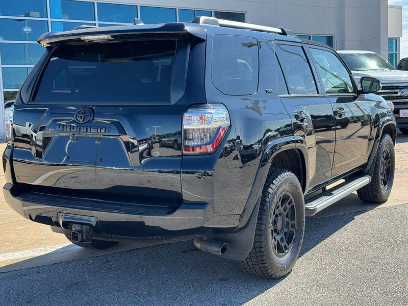 Used 2021 Toyota 4Runner SR5 Premium w/ Moonroof Package AWD/4WD image 3