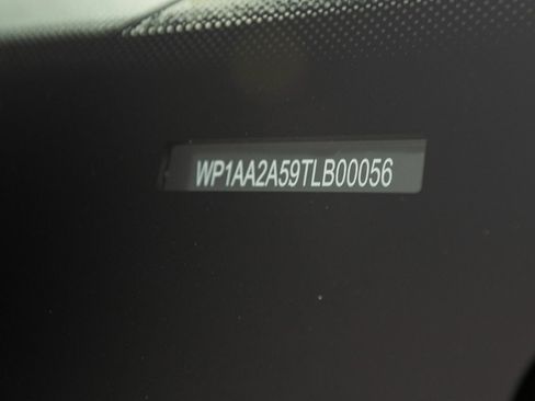 New 2026 Porsche Macan image 37