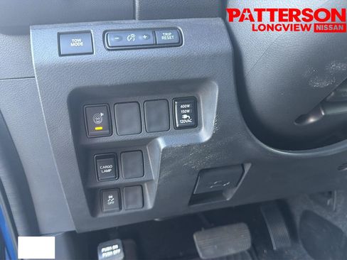 Used 2024 Nissan Frontier SL w/ Technology Package RWD image 9