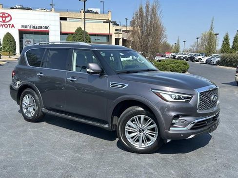 Used 2024 INFINITI QX80 Luxe image 2