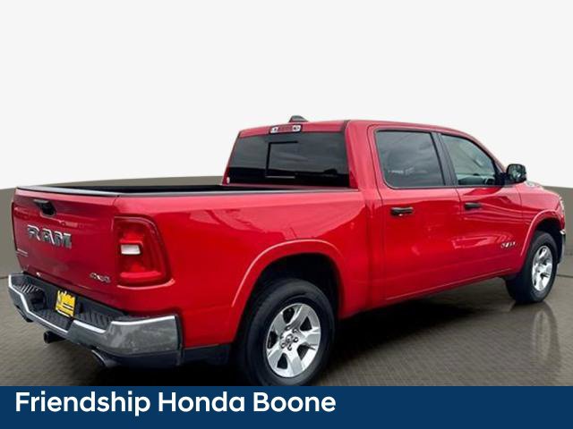 Used 2025 RAM 1500 Big Horn AWD/4WD image 4