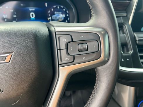 Used 2022 Chevrolet Tahoe Z71 w/ Luxury Package image 52