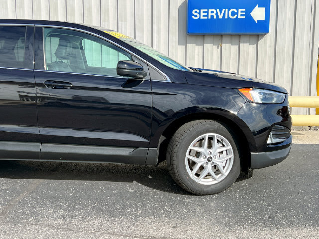 Used 2024 Ford Edge SEL w/ Convenience Package AWD/4WD image 35