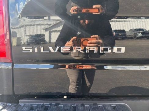 New 2026 Chevrolet Silverado 1500 High Country AWD/4WD image 15