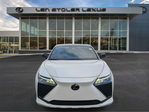 Used 2023 Lexus RZ 450e Premium image 8