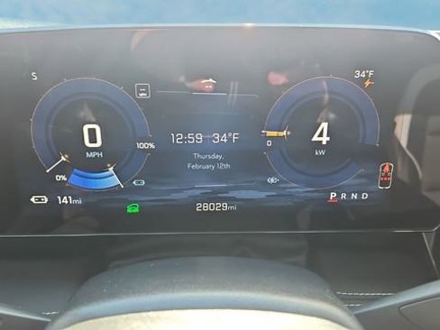 Used 2024 Chevrolet Blazer EV LT image 12