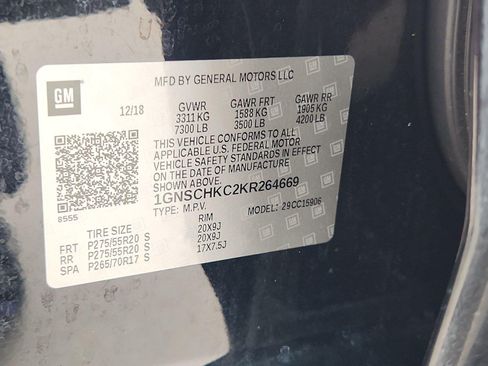 Used 2019 Chevrolet Suburban LT RWD image 35