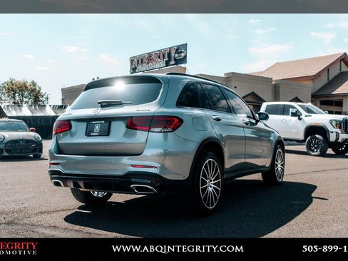 Used 2022 Mercedes-Benz GLC 300 4MATIC image 7
