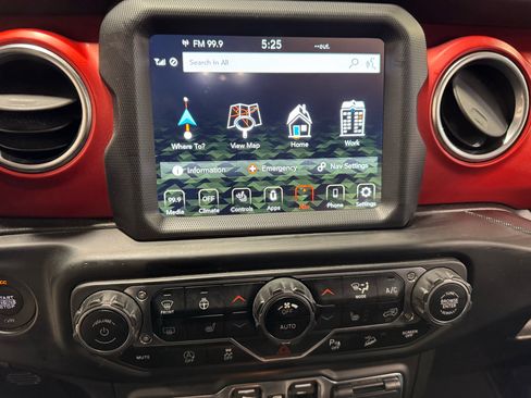 Used 2020 Jeep Wrangler Unlimited Rubicon image 25