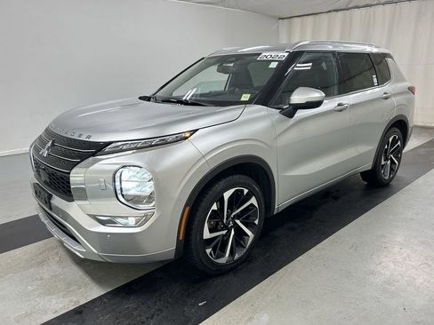 Used 2022 Mitsubishi Outlander SEL AWD/4WD image 5