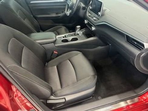 Used 2019 Nissan Altima 2.5 SV image 29