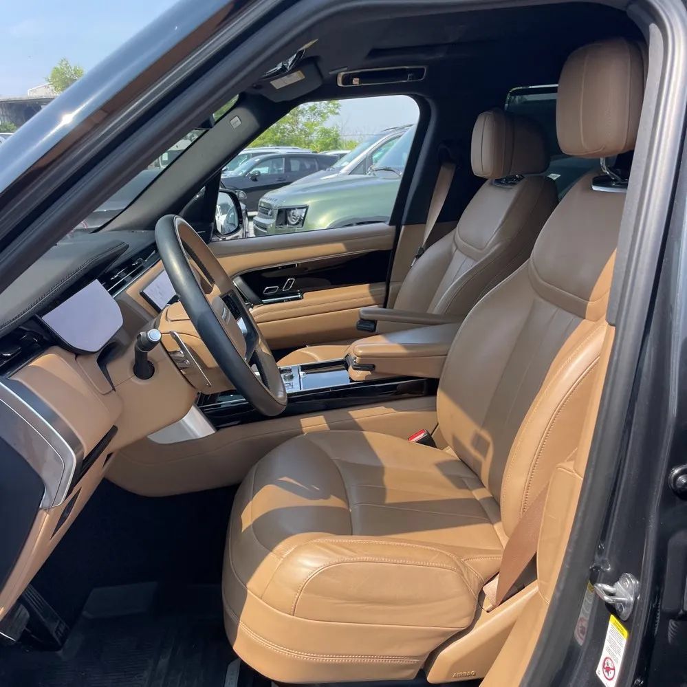Used 2023 Land Rover Range Rover SE AWD/4WD image 6