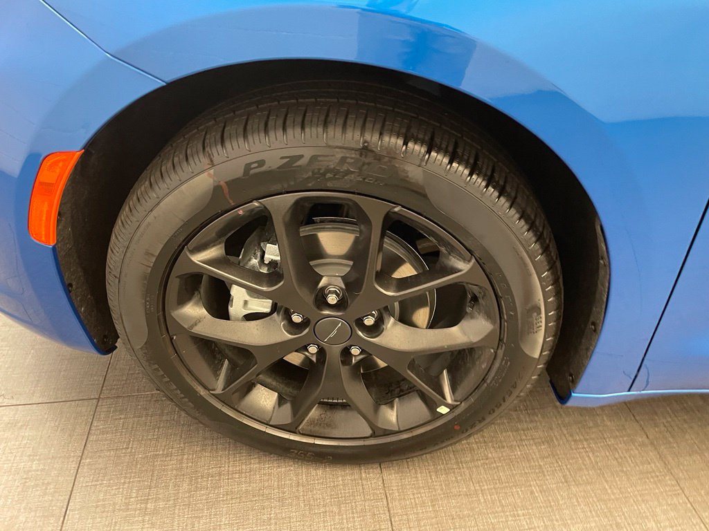 New 2027 Chrysler Pacifica Select FWD image 10