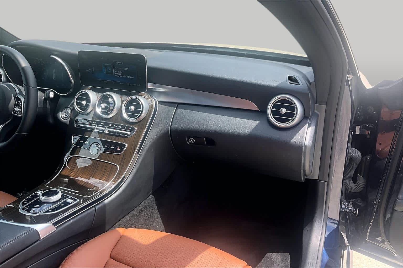 Used 2023 Mercedes-Benz C 300 Coupe image 17