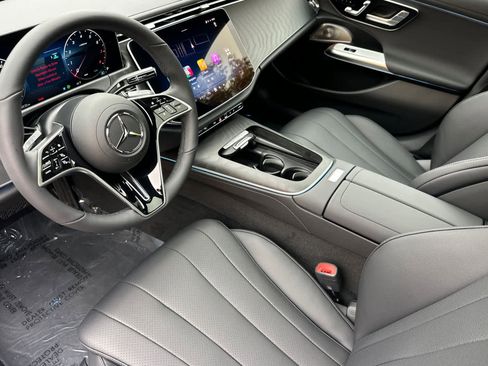 New 2026 Mercedes-Benz E 350 Sedan image 9