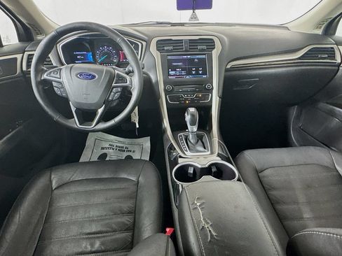 Used 2016 Ford Fusion SE w/ Equipment Group 202A FWD image 25