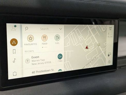 Used 2023 Land Rover Defender 110 S image 15