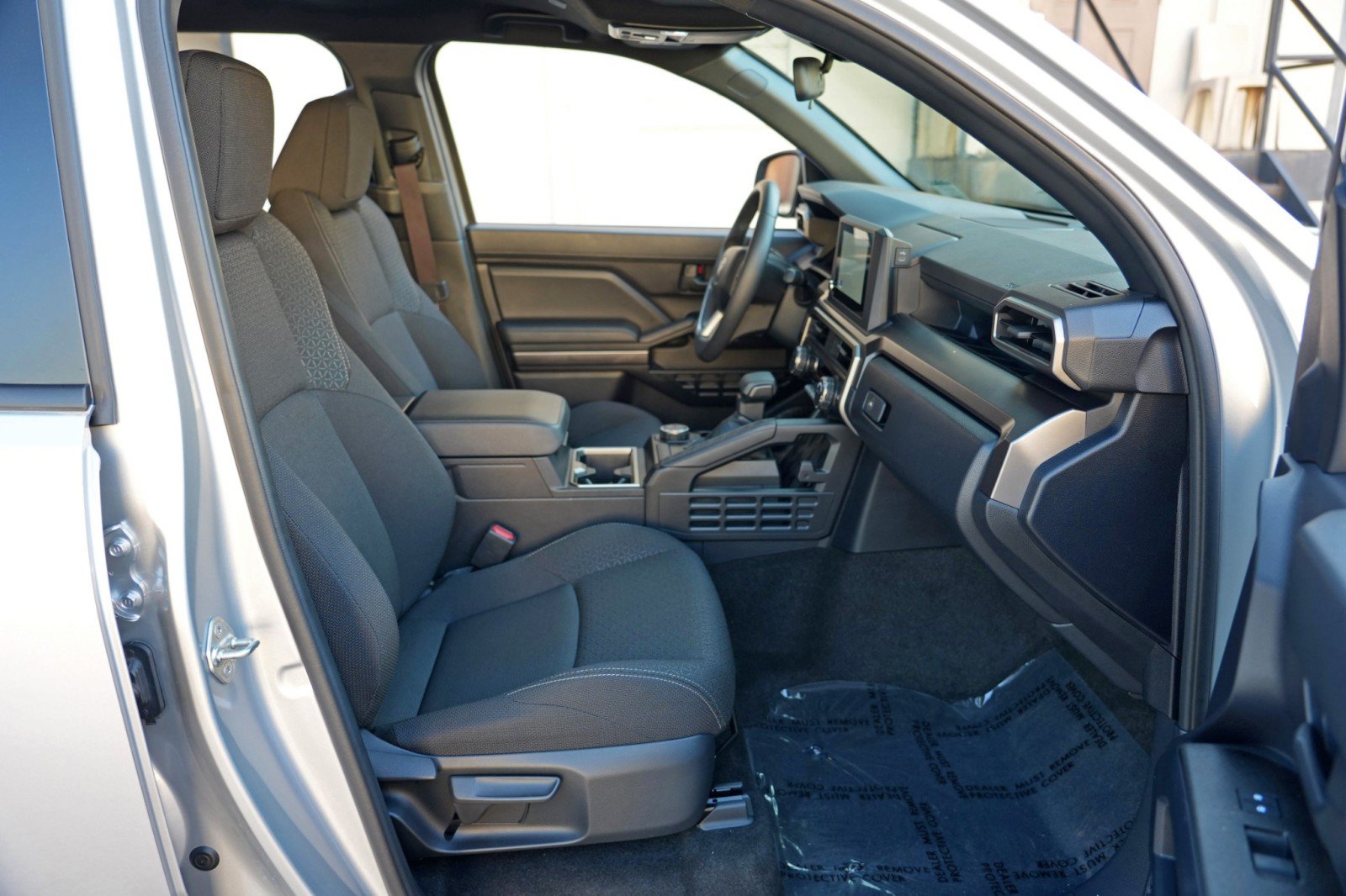 Used 2025 Toyota 4Runner SR5 RWD image 14