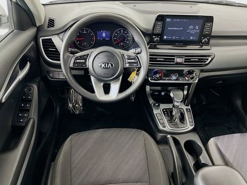 Used 2021 Kia Seltos LX image 20