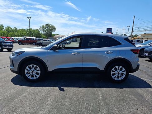 Certified 2023 Ford Escape Active AWD/4WD image 4